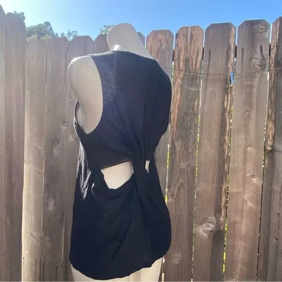 A.L.C. Harper Twist Back Tank in Black size small - Picture 8 of 10